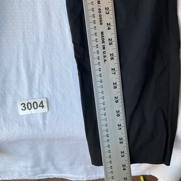 89th + Madison Women’s Denim Lightweight Straight Boot Cut Jeans size 12, Black - Picture 3 of 10